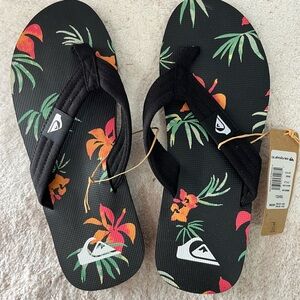 Quiksilver Black Tropical Floral Sandals